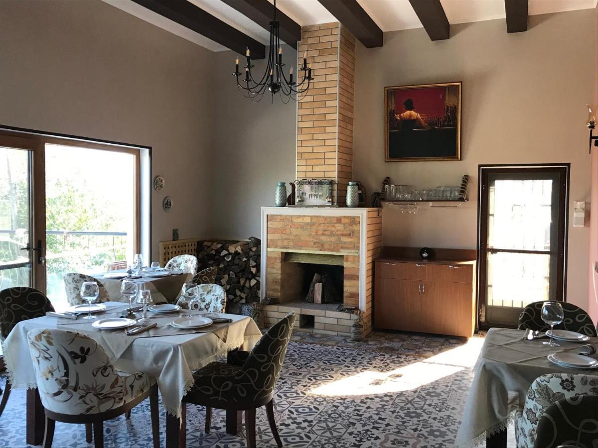 Ohio Inn & Cafe Ivanovka 外观 照片