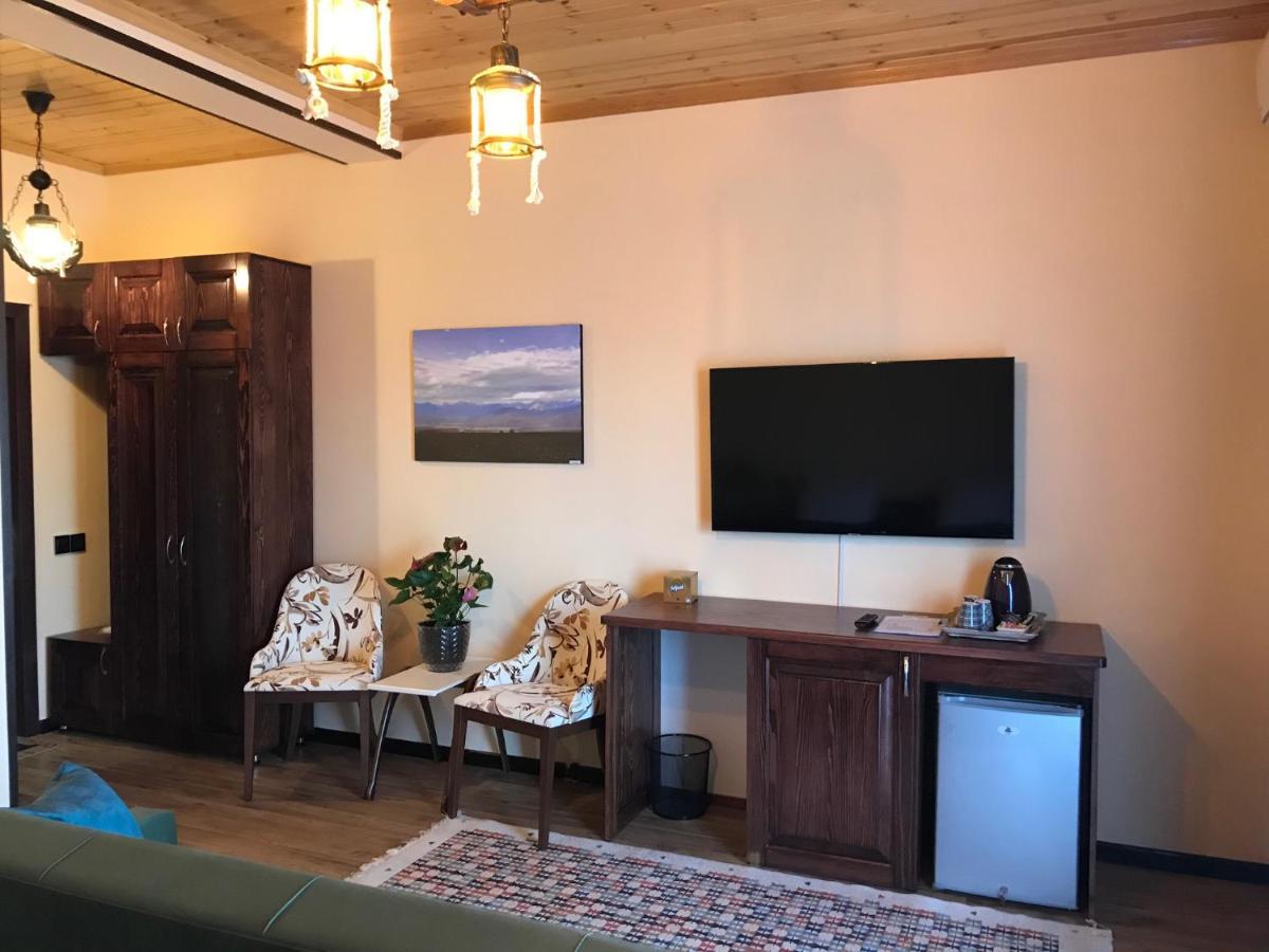 Ohio Inn & Cafe Ivanovka 外观 照片